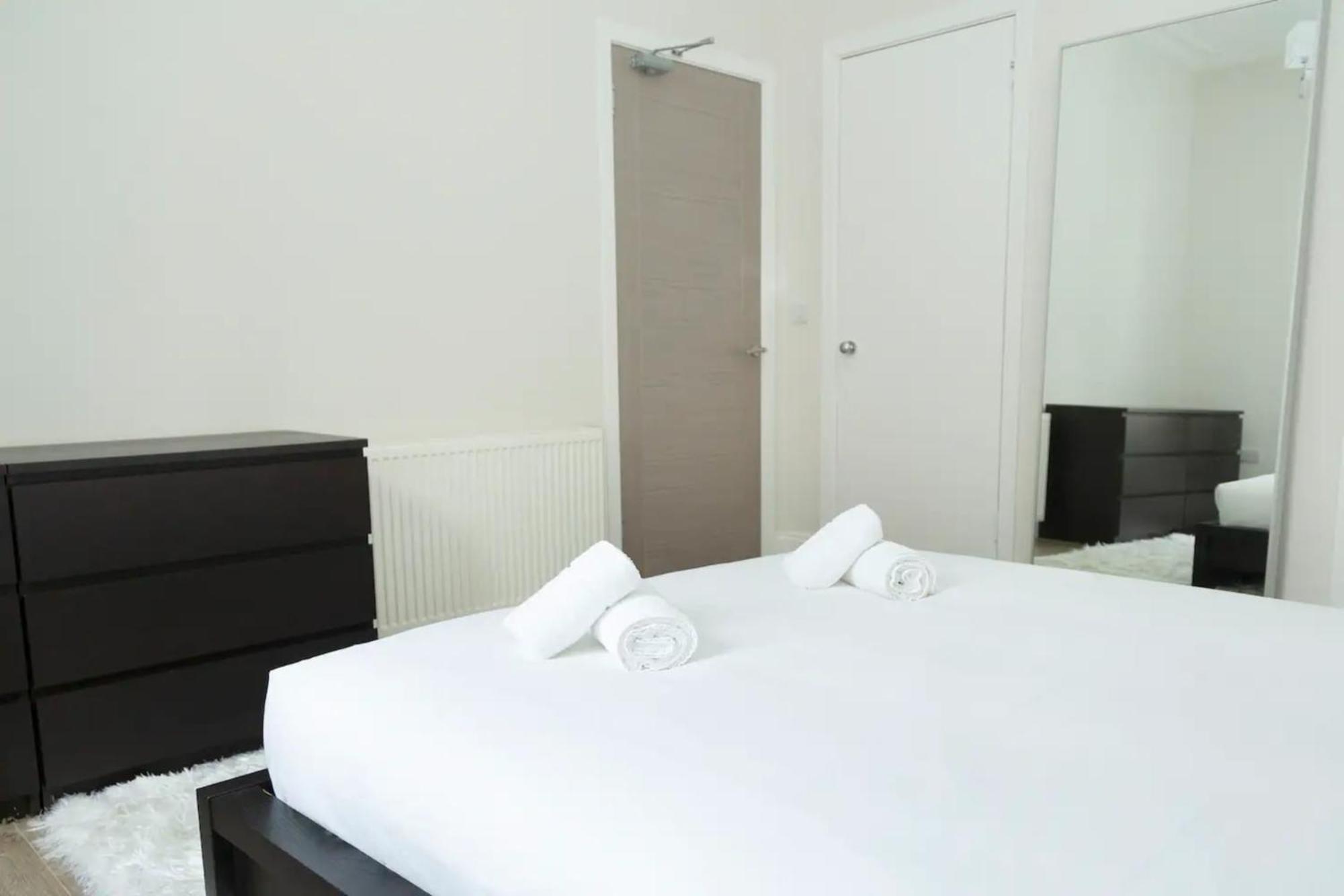 Bright 2 Bedroom Flat Next To Meadows Park Edinburgh Exterior photo